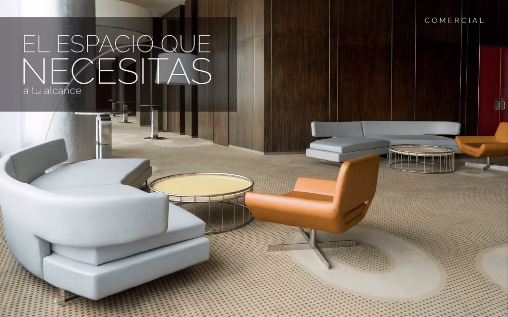 Fotografía de espacio de descanso con varios sillones. Contiene el texto "El espacio que necesitas"